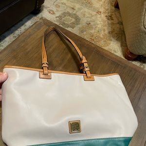 Dooney & Bourke Leather Purse Tan and Green